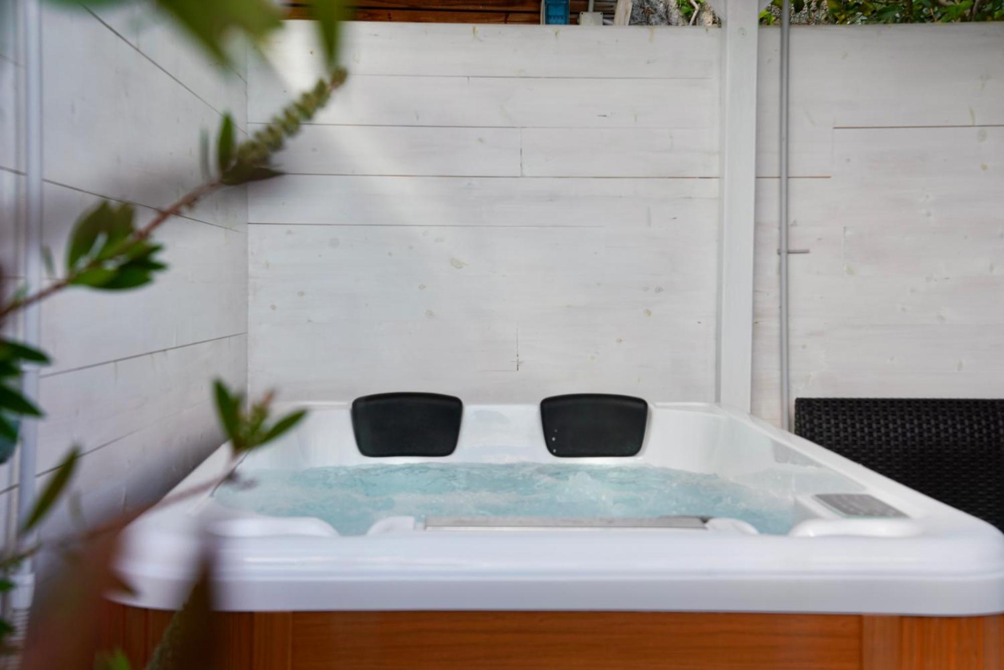 Starsbox Jacuzzi Privata E Piscina Vista Mare Hotel Celle Ligure Exterior photo